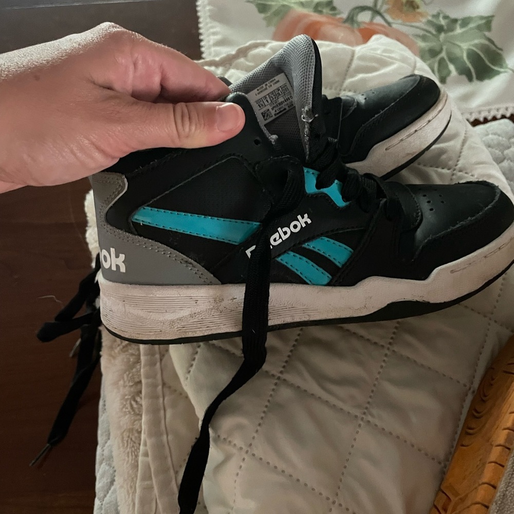 Boys Reebok , 1.5